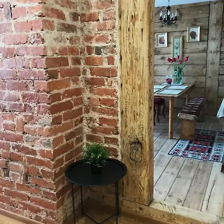 Starp Krastiem Apartment